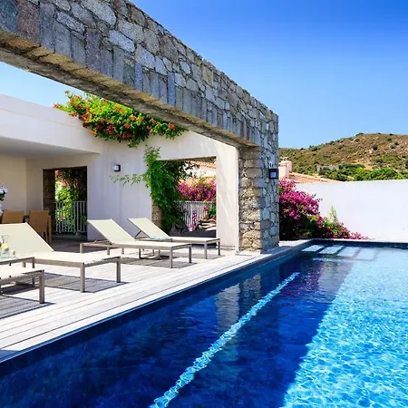 Villa Cala Rossa *