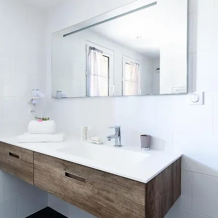 Cala Rossa Villa LʼÎle-Rousse