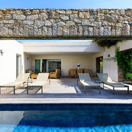 Villa Cala Rossa *
