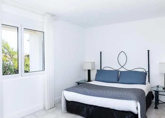 Cala Rossa Villa LʼÎle-Rousse